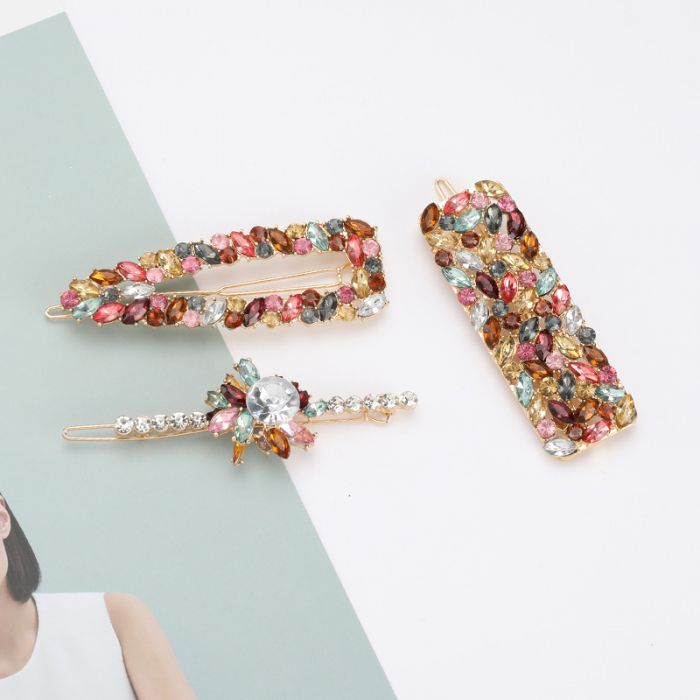 HAIR ACCESSORIES