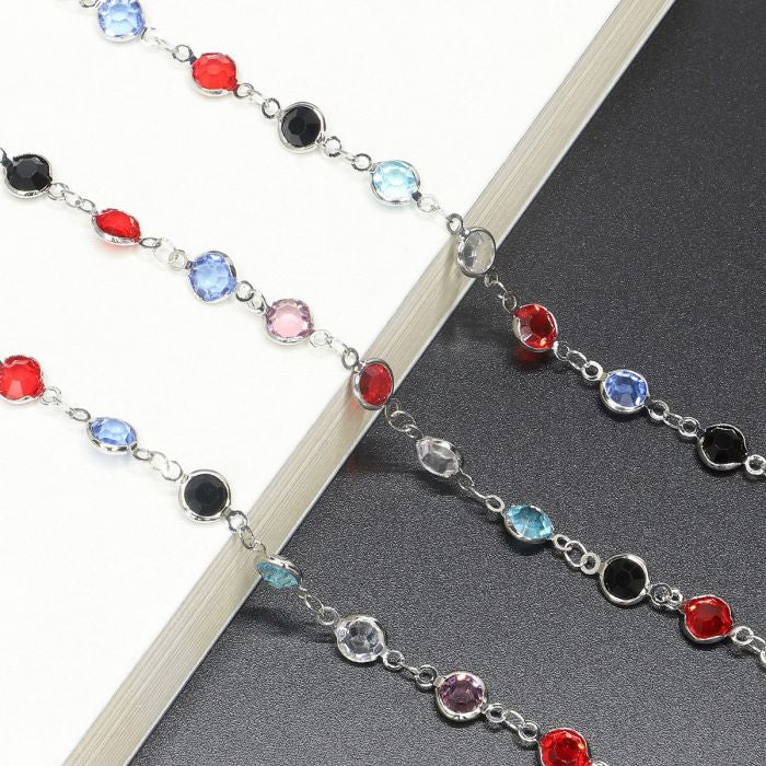 SILVER COLOURED STONE GLASSES CHAIN