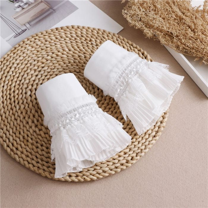 COTTON BEADED REMOVABLE CUFF